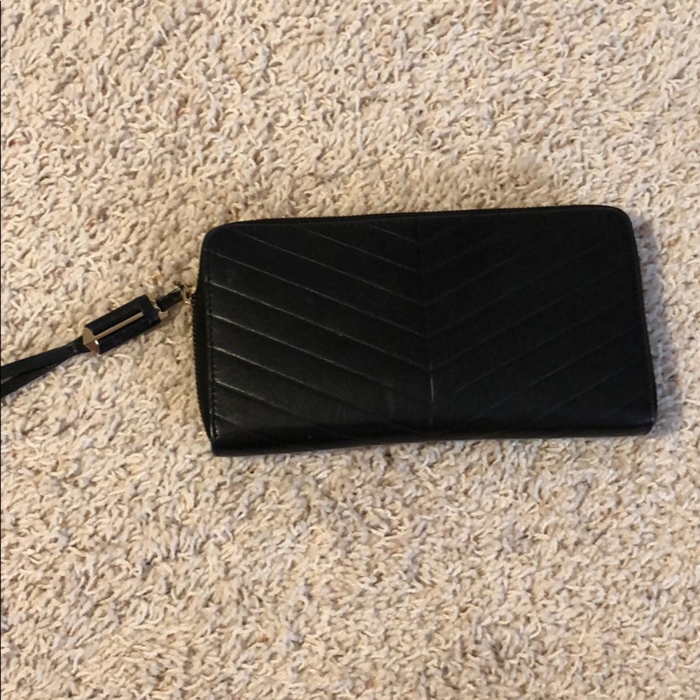 Covet black wallet